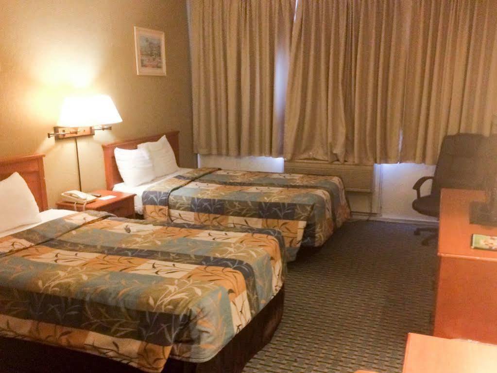 Days Inn Melrose Park/O'Hare South Bagian luar foto
